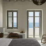 Willa Seafront 9bdr Serenity In Mykonos
