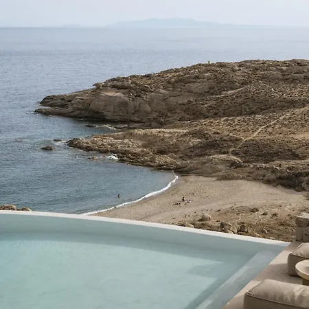 Seafront 9bdr Serenity In Mykonos Villa Kalafatis