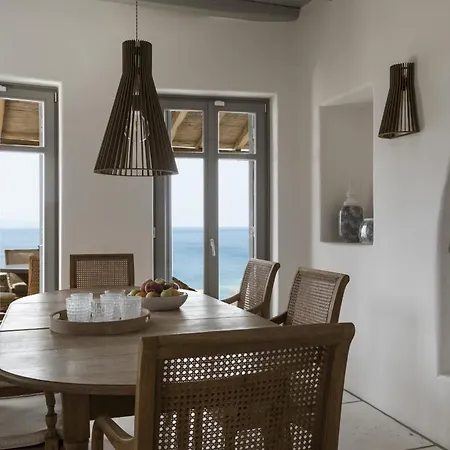 Villa Seafront 9bdr Serenity In Mykonos
