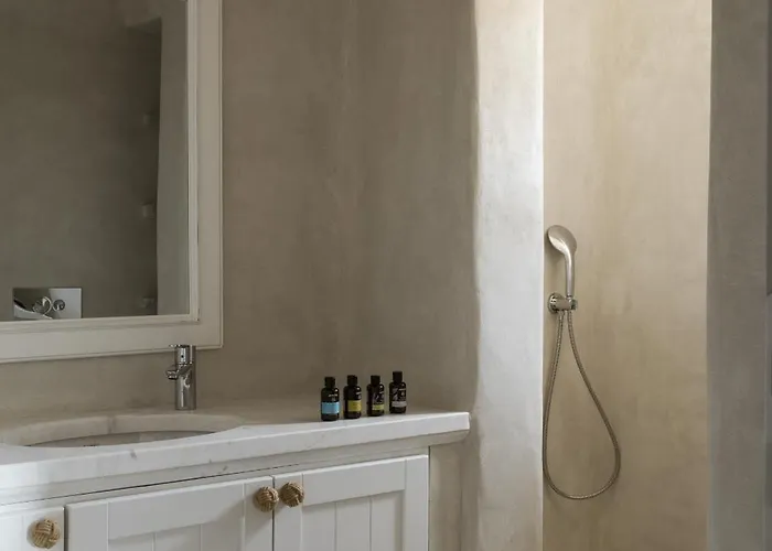 Seafront 9bdr Serenity In Mykonos Kalafati