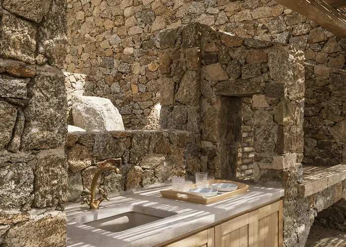 Seafront 9bdr Serenity In Mykonos