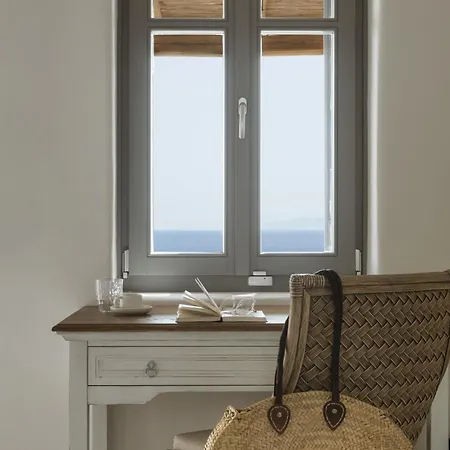 Seafront 9bdr Serenity In Mykonos فيلة