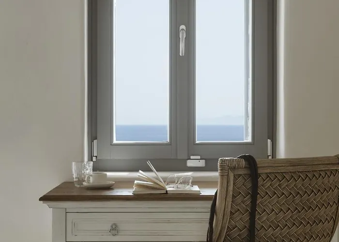 Seafront 9bdr Serenity In Mykonos Villa