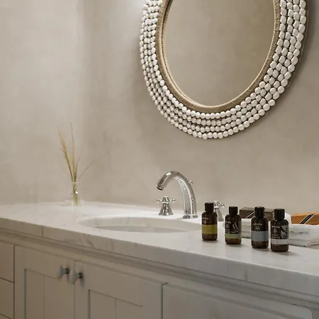 Seafront 9bdr Serenity In Mykonos